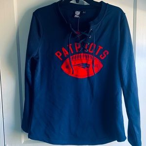 NWT woman’s Patriots sweatshirt